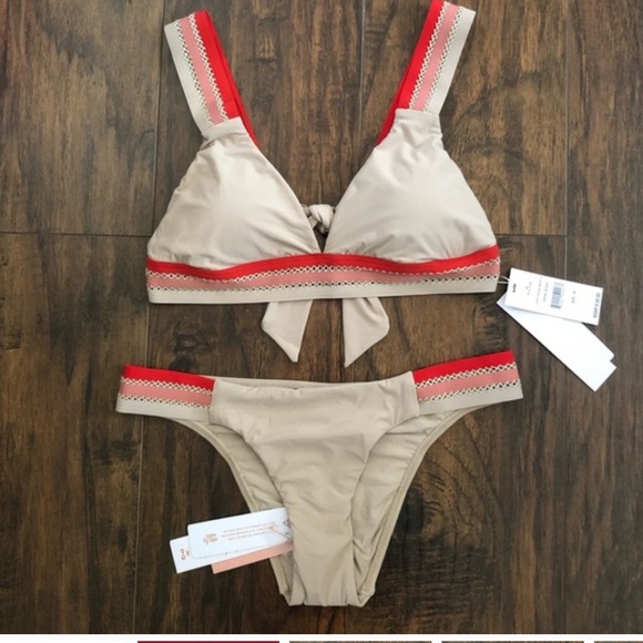 PILYQ Ashlynn Trim Halter & Trim Tab Bikini Set - Picture 2 of 8